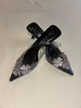 Cape Robbin Simonne Black Clear Rhinestone Flwr Slingback Kitten Heels Sz 10 B35
